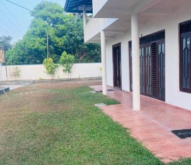 Thalaramba Hotel | Homestead Escape