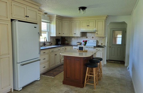 Suplee House | Homestead Guesthouse