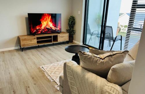 Saint Francis Bay Apartment | Homestead View
