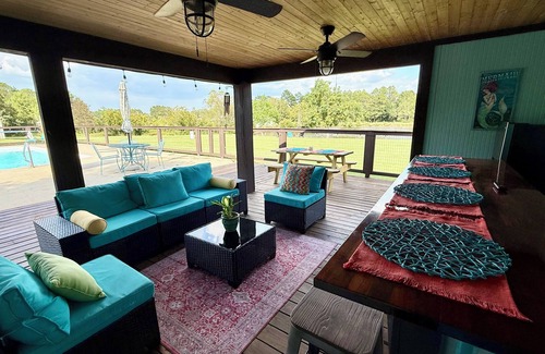 Gulfport House | Hometown Hideaway: Quiet Lake House with Private Pool on the MS Gulf Coast