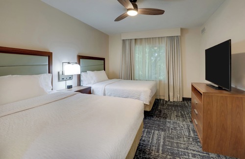 Mount Pleasant Hotel | Homewood Suites by Hilton Charleston - Mt Pleasant