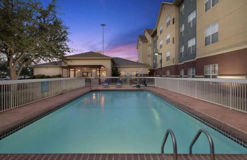 Lubbock Hotel | Homewood Suites by Hilton Lubbock
