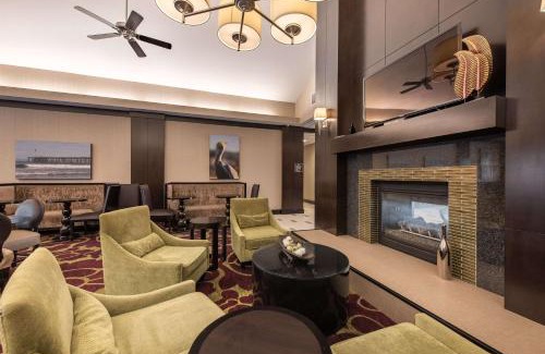 Oxnard Hotel | Homewood Suites by Hilton Oxnard/Camarillo