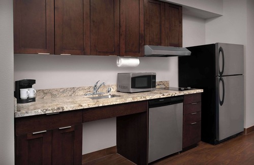 Lynnwood Hotel | Homewood Suites by Hilton Lynnwood Seattle Everett, WA