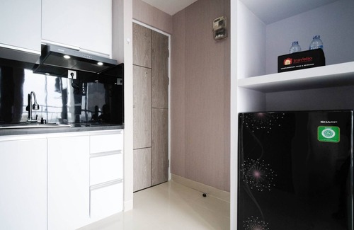 Surabaya Apartment | Homey And Cozy Living At Studio Taman Melati Surabaya Apartment
