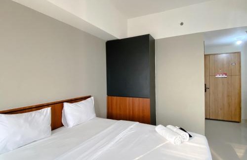 Jakarta Apartment | Homey and Minimalist Studio Gateway Park LRT City Jatibening Apartment By Travelio