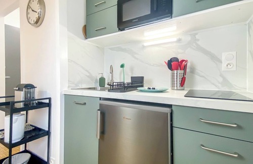 Annemasse Apartment | Homey Away - Downtown/Transportation to Geneva