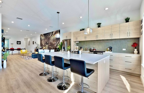 Dallas House | Homey Dallas Downtown Getaway w/Games+Arcades+Gym