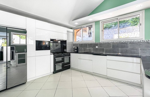 Bonne Villa | Homey Eden - Gorgeous villa/free parking/balcony and terrace