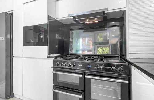 Bonne Villa | Homey Eden - Gorgeous villa/free parking/balcony and terrace