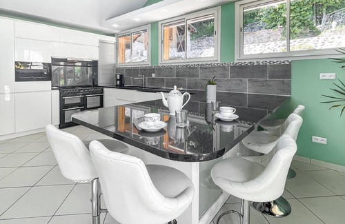 Bonne Villa | Homey Eden - Gorgeous villa/free parking/balcony and terrace