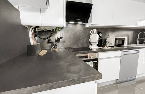 Annemasse Apartment | Homey Luxury - Near downtown, transport, Geneva