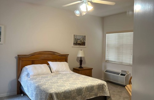 Port Saint Lucie House | Homey & Quiet Studio at PGA Golf Reserve. Next to Golf Course!