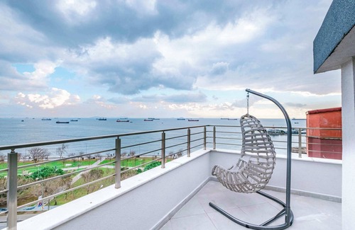 Bakırkoy Apartment | Homie Suites | Duplex 4br Penthouse w Sea View#BA6
