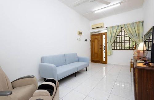 Hulu Kinta House | Homie4u - Ipoh Garden East 8 pax