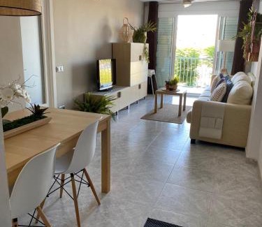 La Pineda Apartment | Homing La Pineda 23
