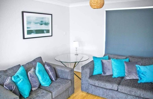 Southampton House | Honest Airport/University House 1 with FREE PARKING and FAST WIFI