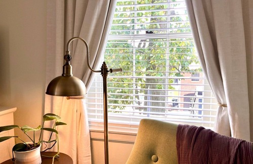 Chillicothe Bed & Breakfast | Honey Creek Room at The Willis-James