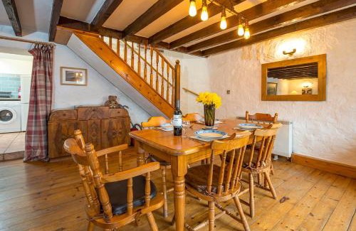 Haverfordwest House | Honey Hook Cottage