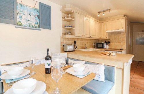 Osmington Mills Cottage | Honeybun