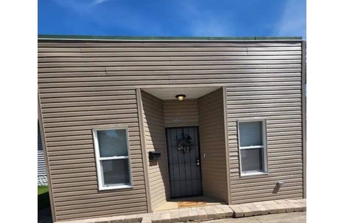 Gary House | Honeycomb Hideout w/2 bedrooms