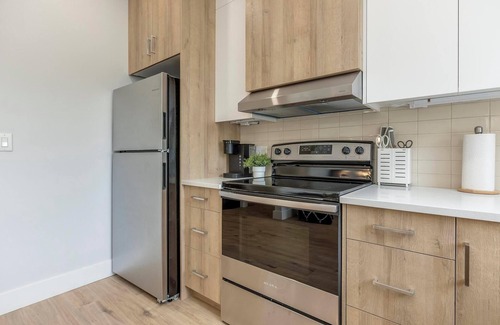 Halifax House | Honeygold 3 Bedroom Whole House