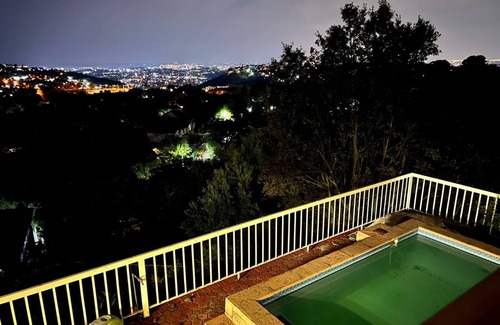 Greater Johannesburg Metropolitan Area Apartment | Honeyhills Excellence Resorts A