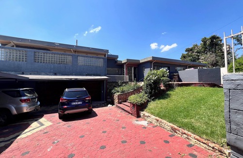 Greater Johannesburg Metropolitan Area Apartment | Honeyhills Excellence Resort J