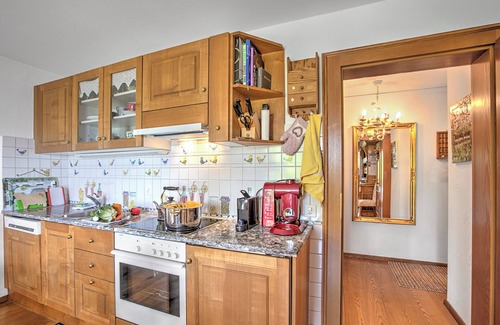 Minusio Apartment | Honeymoon Love Retreat 1, Brione Sopra Minusio, Switzerland