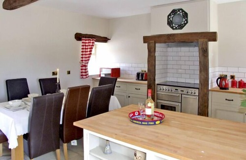 Meerbrook Cottage | Honeystone