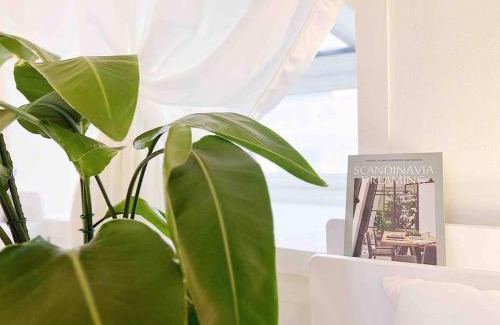 Mapo Apartment | Hongdae 30 seconds to Subway