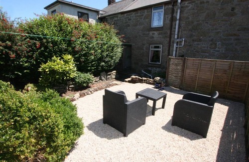 St. Buryan Cottage | Honnor Cottage, in the quiet village of St Buryan