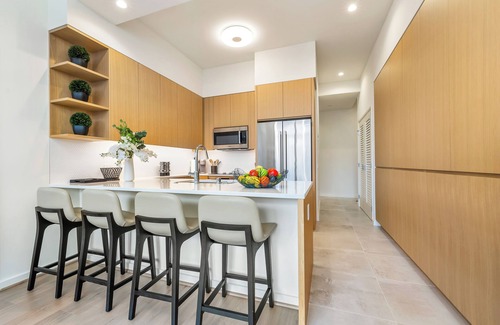 Ala Moana House | Honolulu Luxury Condo w/Resort Amenities & Private Courtyard Access