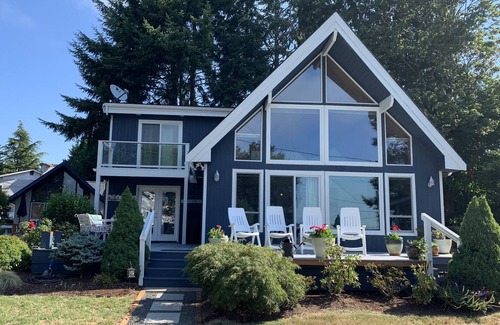 Burley House | Hood Canal "Seaside Chalet". Beautifully updated and decorated. Lovely setting!