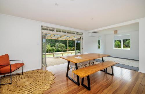 Kerikeri House | Hook and Line Hideaway - Kerikeri Holiday Home