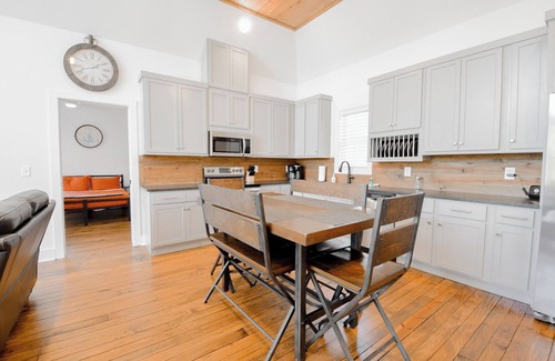Little Kowaliga House | Hook, Line, and Leisure!