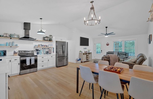 Jacksboro House | Hooked on Norris-NEWLY Renovated House w/Lakeview