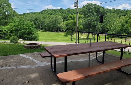 Lincoln House | Hoot Owl Lodge is a Quiet Farmhouse with 150 Acres to Explore. Pet Friendly!