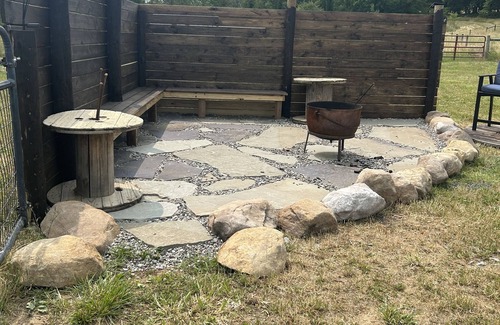 Mechanicsburg Apartment | HootinNanny Hideaway - a farm stay