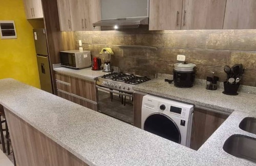 Ica Apartment | HOP Sahara in Ica With 1 Bedrooms and 2 Bathrooms