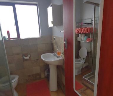 Knysna House | Hope Cottage- No smoking allowed on property