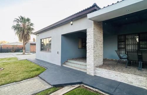 Odendaalsrus House | Hope Villa Luxury Accomodation