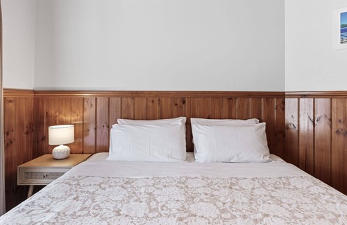 Marengo House | Hopetoun Apollo Bay Cottages