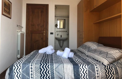 Borgo Antico House | Horizon over the sea, in the center of the 5 Terre