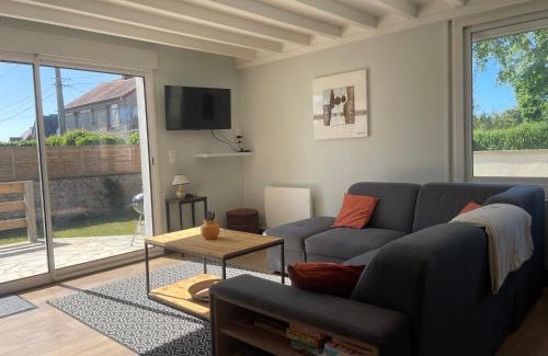 Asnelles House | Horizon Vert by Melrose