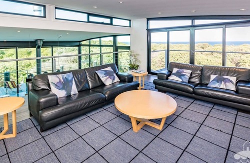 Sandy Point House | Horizons, Sandy Point