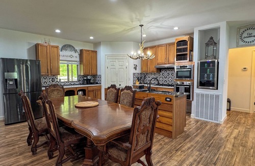 Dowelltown Other | Horse Farm, Valley Views, Hiking Trails, Peaceful Escape