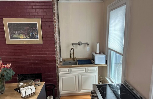 Saratoga Springs Apartment | Horseplayers Wanted!Dream house One Block to Track!