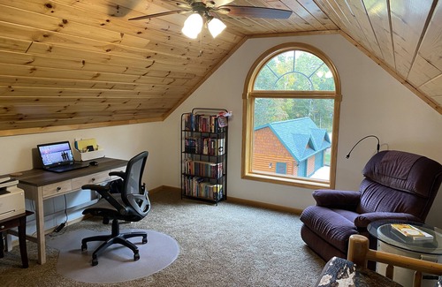 Merrifield Cabin | Horseshoe Lake Cabin with Hot Tub, Games, Fire Pit, Snowshoes, Snowmobile Trails