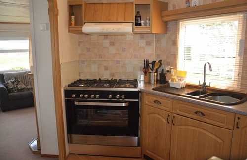 Mablethorpe House | Horseshoe Lake Holidays - Static Caravan, Family Friendly, on-site entertainment
